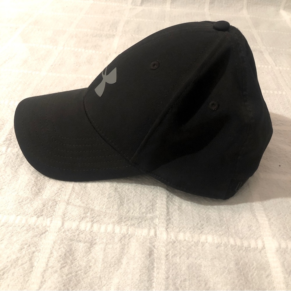 Under Armour Mens Black Storm Hat / medium / large - Picture 4 of 12